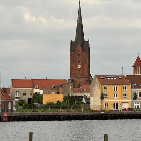 住宿加早餐酒店 Byens Bed And Bath 2*